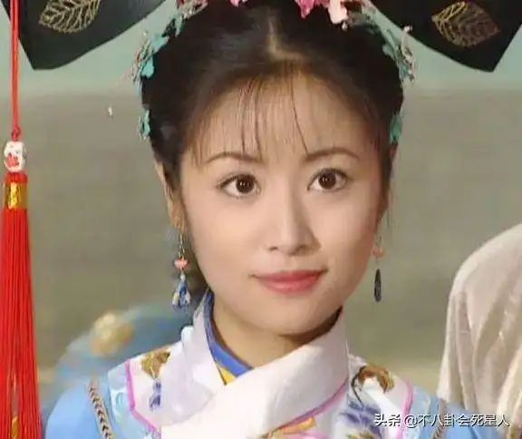 中年酒窝美人殷桃媚林心如甜,小花们比不了