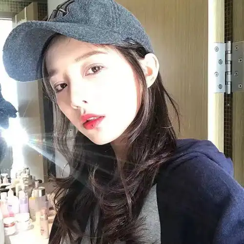 女头像丨我陪你走到最后,能不能不要回头