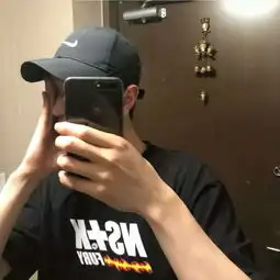 潮流街拍时尚男生图片酷的bro