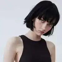 qq女生欧美范头像短发