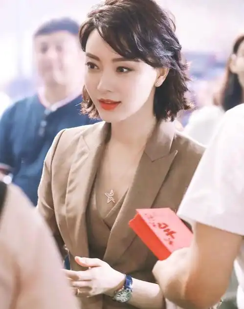 2020最好看的发色集合榜亚麻色经典,霉果棕温柔,柑橘棕也好看