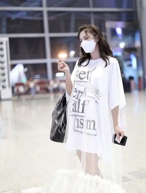 中年女人放弃中国大妈式穿搭吧,老气不说,廉价感最致命