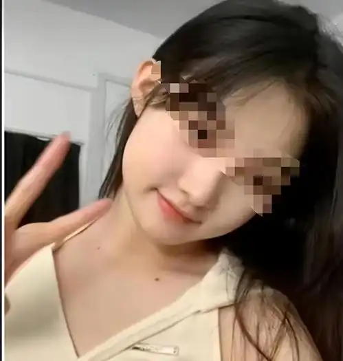 16岁女生曝光和已婚老师缠绵2次,2次开房是自己掏钱,还送保健品
