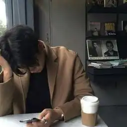 没什么比看得透彻却放不下还让人qq男生头像我要个性网