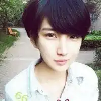 2019潮女头像短发
