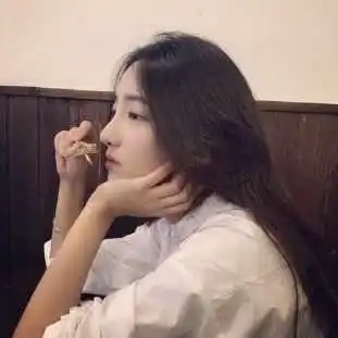 如何追女生真实故事经历11当年邻居