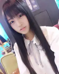 15岁中国少女苏杉杉被赞4万年一遇美女