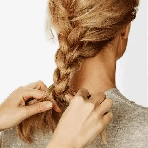 夏日必备清爽减龄发型,杨幂baby都在扎绑发篇1