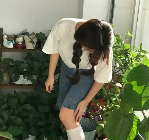 适合发朋友圈的沙雕文案