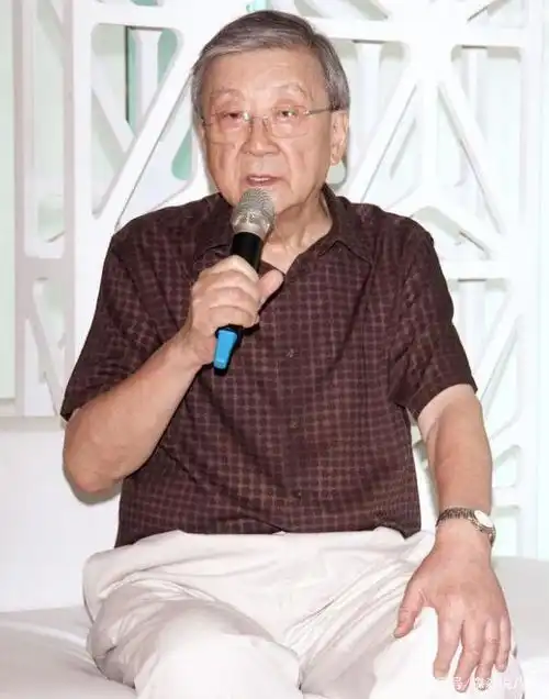 资深导演李行因心脏衰竭去世享年91岁,曾捧红秦汉林凤娇甄珍