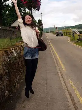 美女博士征男友过年走红实验照走红海量私照曝光