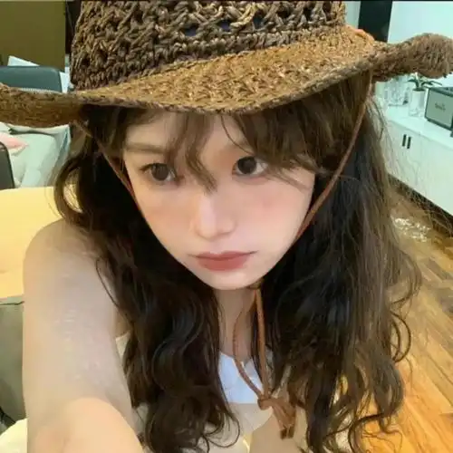 头像保护花朵的方式从来都不是阻止它的开放