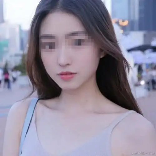 想要与美女共度良宵,他迫不及待的转账上万元,不想微信背后却是一群演员