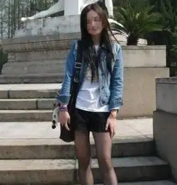 女大学生为了去国外旅游,提供出租自己,一天3000,做啥都可以