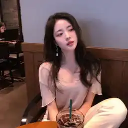 2019秋冬流行发型女2019年末最火的发型发色