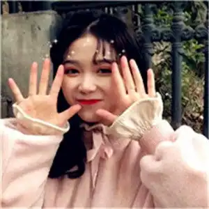 笑容灿烂美女头像美女笑的样子最迷人