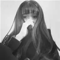要qq头像,最好是不带字的,女生背影黑白的