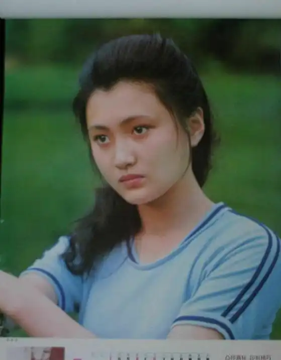 8090年代老挂历中的22位绝色美人,周迅还不是最美的