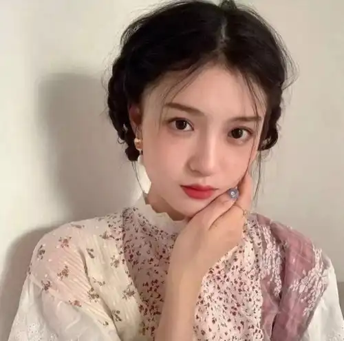 ins冷淡风女头