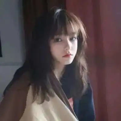 女生头像谢谢你做我平淡岁月里的日月星辰第197期