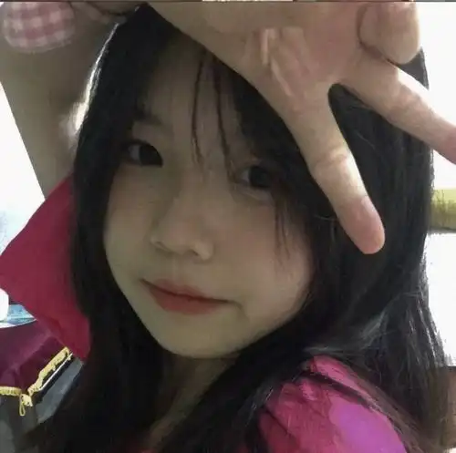 ins很温柔的女生头像