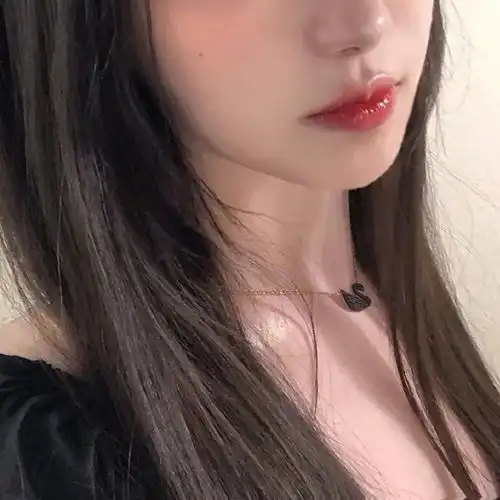 英子互动话题个性高冷女生头像说说你被坑的经历