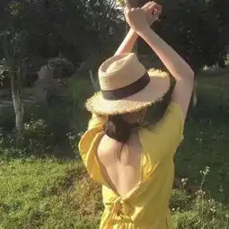 2018qq姐妹头像两张配一对记得带上自己的阳光