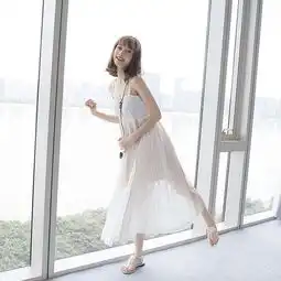 你要没有一款一字领的衣服你都不能称之为时尚