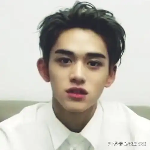 新粉想入坑lucas黄旭熙,有什么必须了解的吗