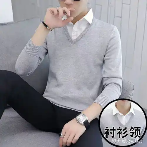 黑衬衫与白衬衫哪个较好