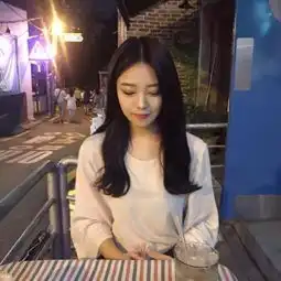 披肩中分发型图片披个发更显女神魅力