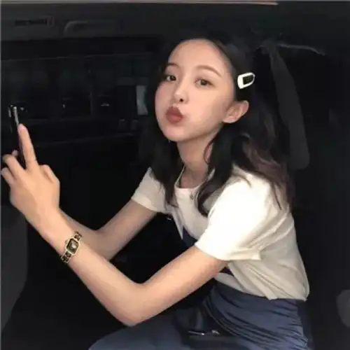 女生头像丨叮咚微信头像可以换新的了