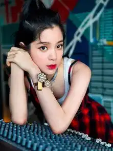 95后小花宋祖儿和欧阳娜娜丸在一起了