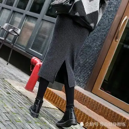 气质十足的针织半身裙,贫民窟女孩的时尚单品,学长都为你回眸