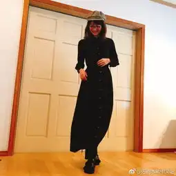 组图佐佐木希ins晒私服照肌肤发光甜美可爱似少女