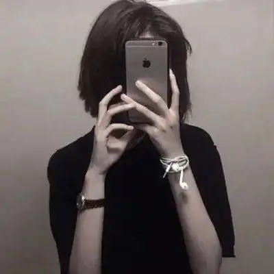 女生头像qq短发女头像