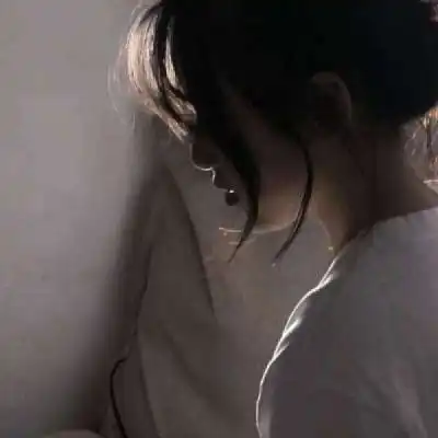 满眼都是失望女生头像