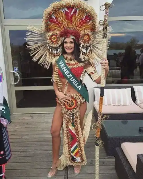 世界各民族美女惊艳照