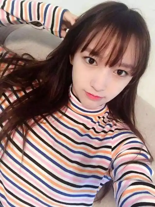 韩网评选拥有超强电眼的女idoltop8其中有三名竟是中国人