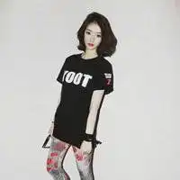 微信头像短发侧脸黑白色气质唯美