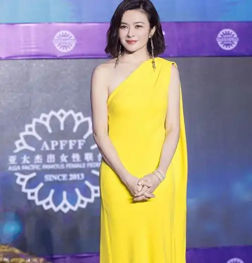 关之琳获亚太卓越品牌大奖传播女性创业正能量