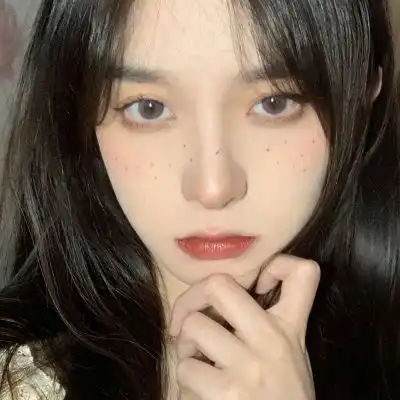 苏瓷唯美精致女头成熟时尚个微信头像我要个性网