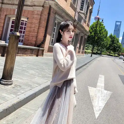 时尚简约,一股优雅的甜美感,打造你完美的身型