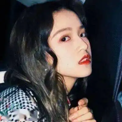 摆摊偶遇亲戚,专业到底学什么这回彻底解释不清了d