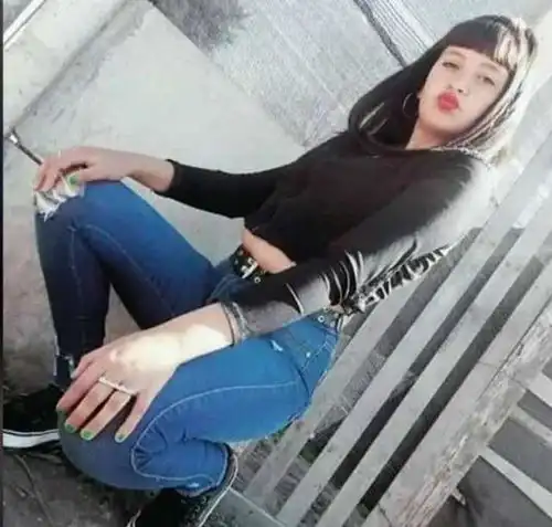 阿根廷十几名壮汉寻仇,打死15岁少女,尸检时法医才发现她怀孕了
