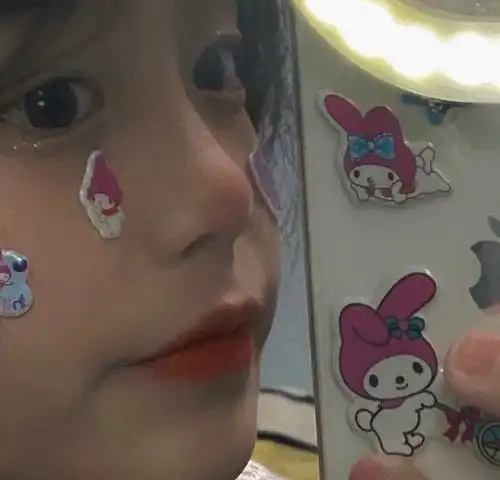 ins很温柔的女生头像