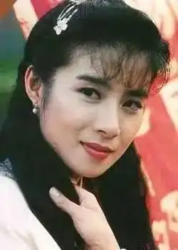 琼瑶的最美白玫瑰,曾经风华绝代的她,息影多年仍淡雅清丽