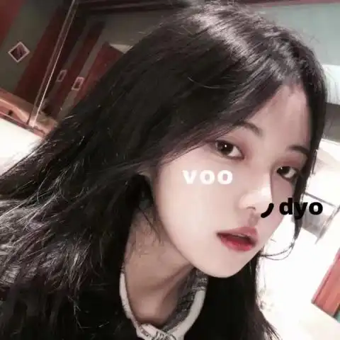 酷酷的女生网红头像