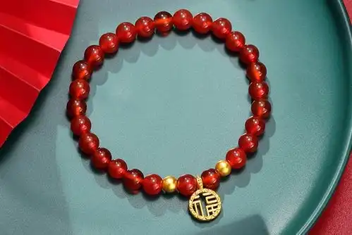玛瑙最旺的属相女红玛瑙适合什么生肖人