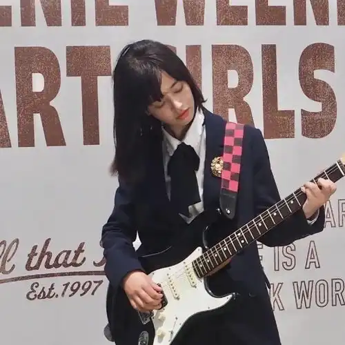 ins超有氛围感的个性女头